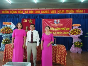 Đại hội Chi bộ Trường THCS Quế Hiệp nhiệm kỳ 2024 - 2026